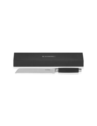Le Creuset Bread Knife with Plastic Handle